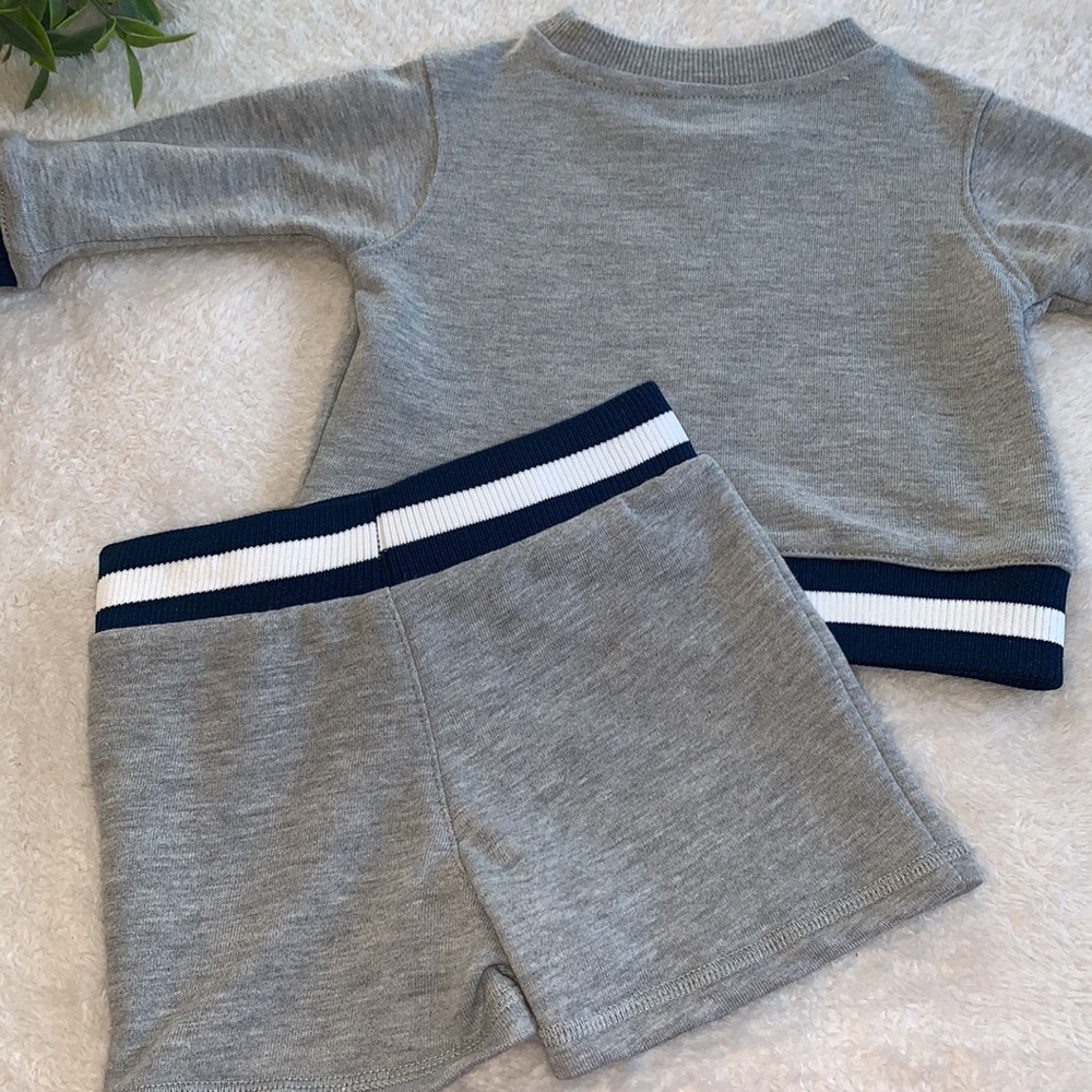NWT Eddie Bauer 12M Baby Gray /Navy Sweatshirt & Shorts French Terry Set - Picture 8 of 8